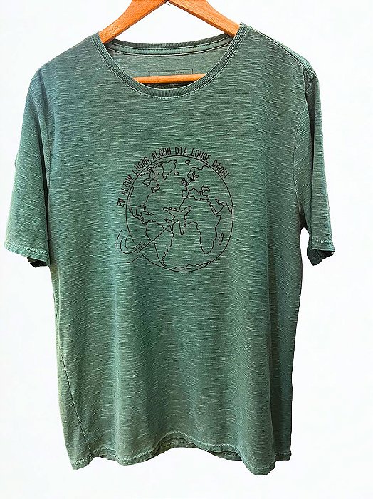 T-Shirt Masculina Silk Algum Lugar Verde
