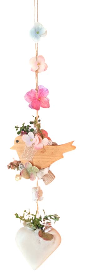 Mobili Decorativo com passaro flores e coracao