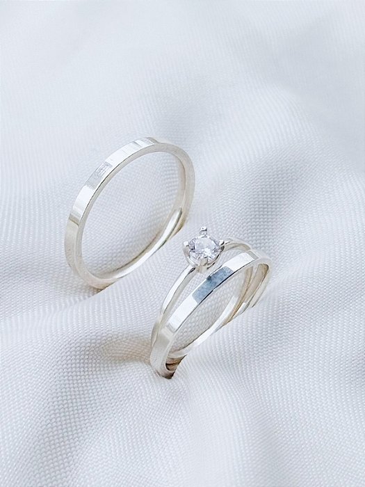 Par de Aliança Holanda 2mm + Solitário Encanto - Prata 950