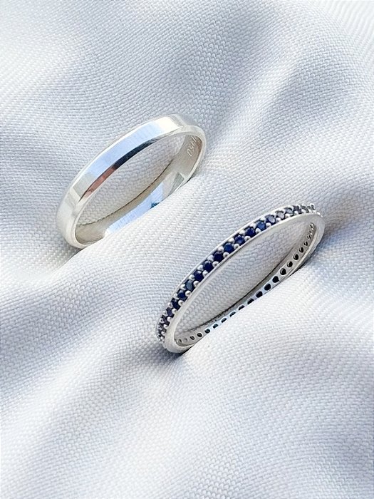 Par de aliança Polonia chanfrada black com pedra - Prata 950