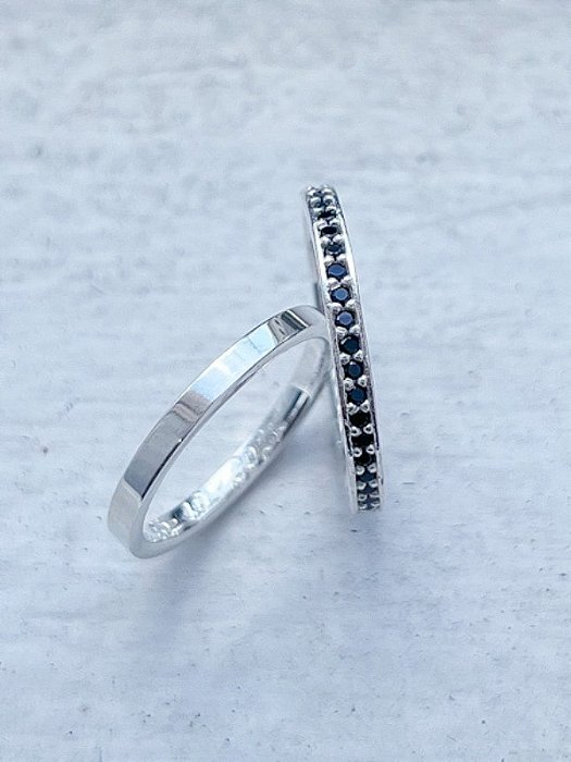 Par de aliança Polonia black com pedra - Prata 950