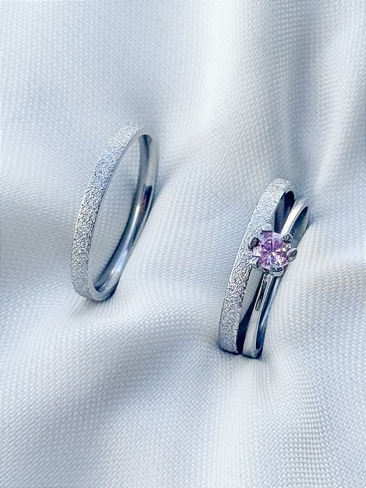 Par de Aliança diamantada 2mm + solitário rosa - Aço Inox
