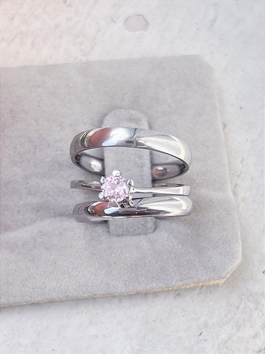 Par de Alianças Julieta 3mm + Solitário Rosa - Aço Inox