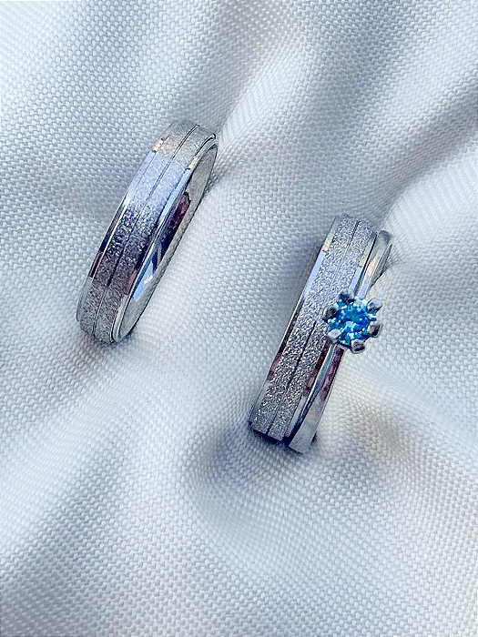 Par de Aliança Diamantada + Solitário Azul - Aço Inox
