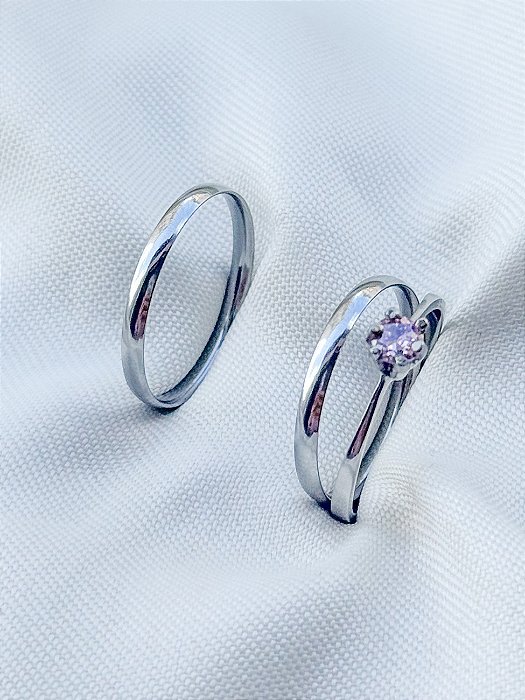 Par de Alianças Julieta 2mm + Solitário Rosa - Aço inox