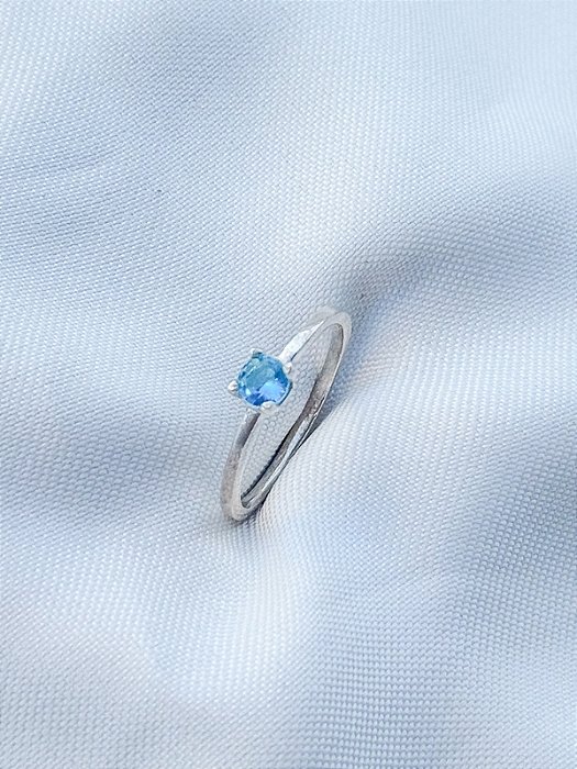 Anel Solitário Encanto Azul - Prata 950