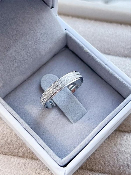 Anel Aliança Diamantada 4mm - Aço Inox (Unidade)