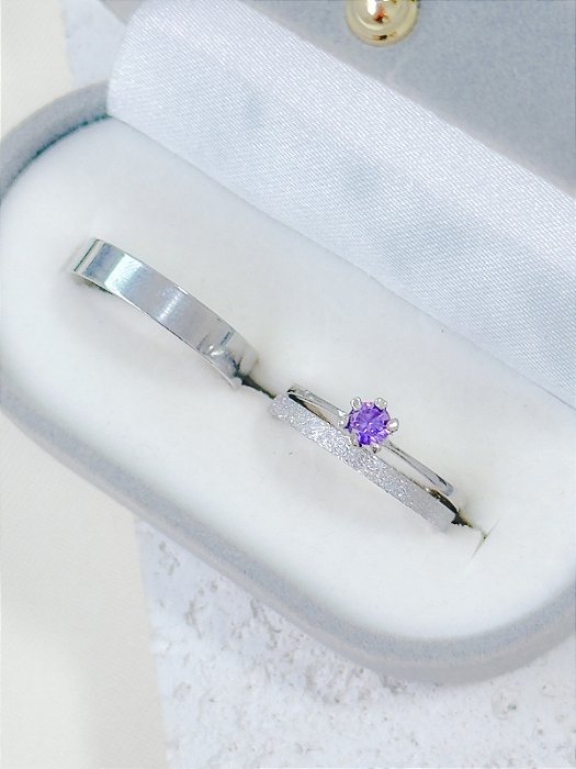 Par de Aliança Snow 2mm e 4mm + Solitário Roxo - Aço Inox