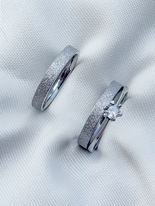 Par de Aliança diamantada 3mm + Solitário Cristal - Aço Inox