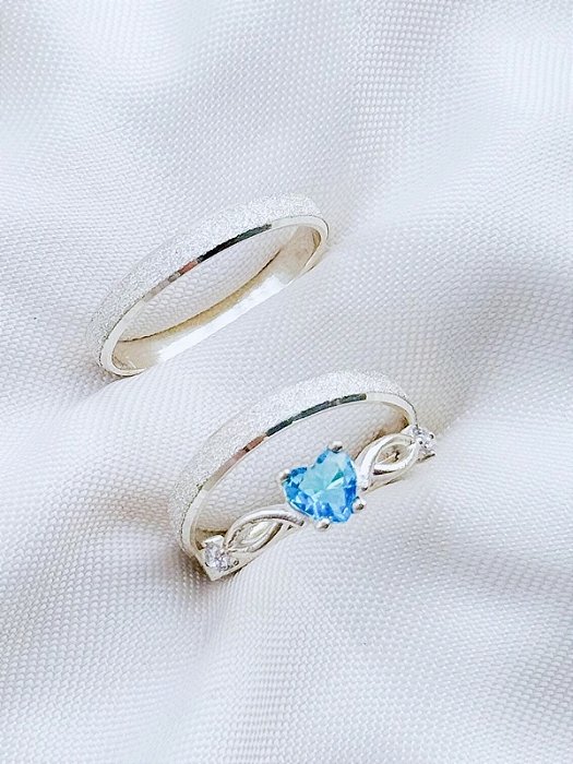 Par de aliança diamantada + Solitário Love Azul Claro - Prata 950