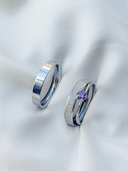 Par de Aliança Snow 4mm + Solitário Roxo - Aço Inox