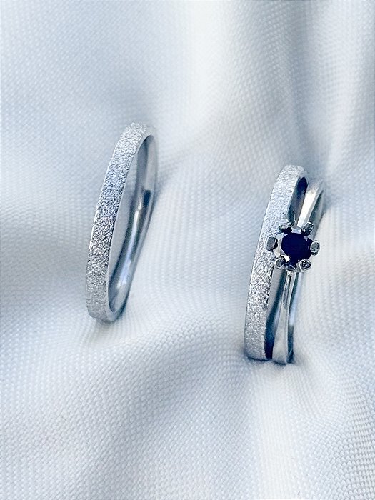 Par de Aliança diamantada 2mm + solitário Preto - Aço Inox