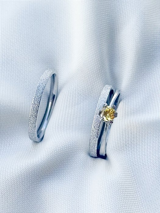 Par de Aliança diamantada 2mm + solitário Amarelo - Aço Inox