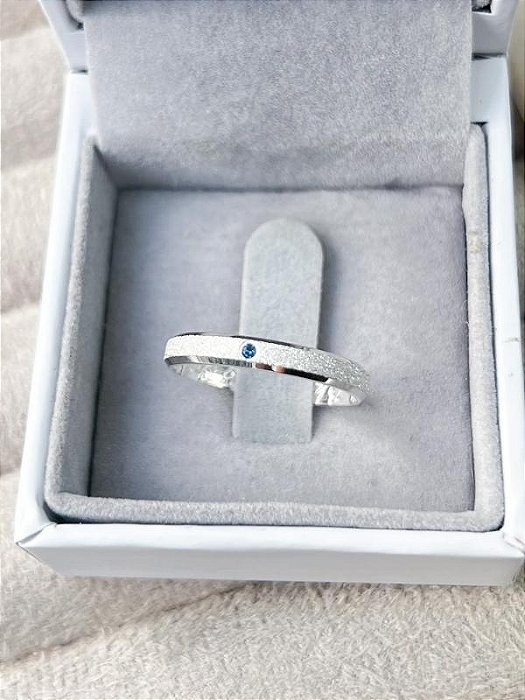 Anel Aliança Diamantada 3mm com pedra azul - Prata 950 (Unidade)