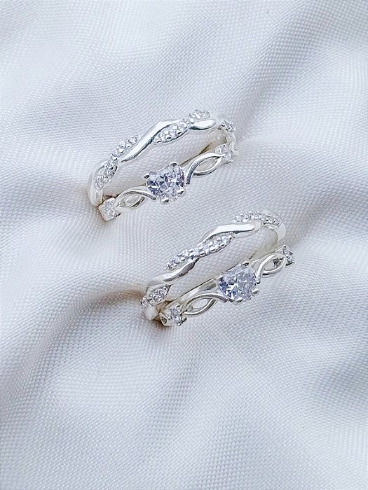 Par de Aliança Mônaco ELAS + Solitários love cristal - Prata 950