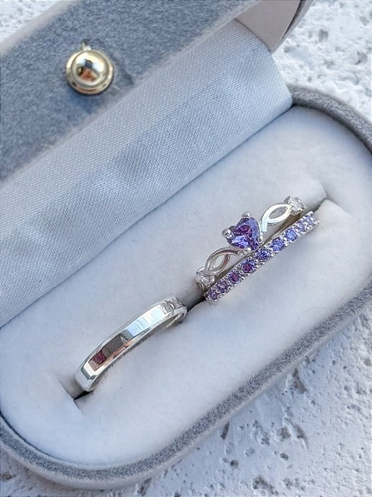 Par de Aliança Pace com pedra roxa + Solitário love roxo - Prata 950