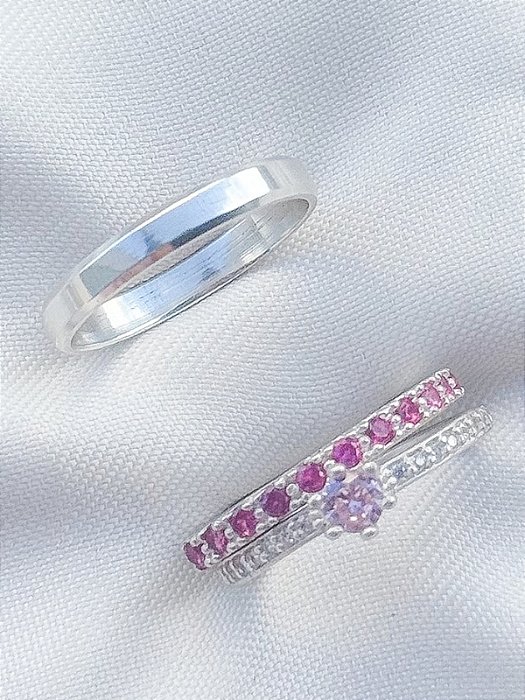Par de aliança Pace rosa + Solitário romantic rosa - Prata 950