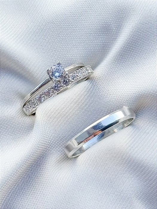 Par de aliança Pace chanfrada com pedra + Solitário encanto cristal - Prata 950