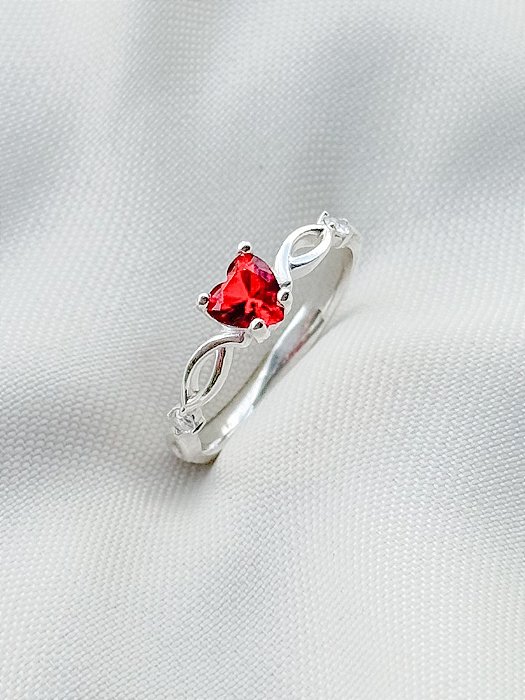 Anel Solitário Love vermelho - Prata 950