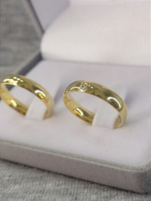 Par de Aliança Julieta 4mm com pedra - Folheado a Ouro