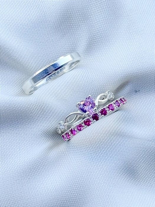 Par de aliança Nobre Chanfrada + Solitário Rapunzel rosa - Prata 950