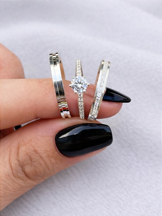 Par de aliança friso cravejado com pedra + solitario crown - Prata 950