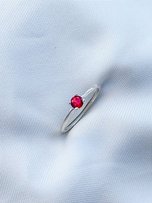 Anel Solitário Encanto Vermelho - Prata 950