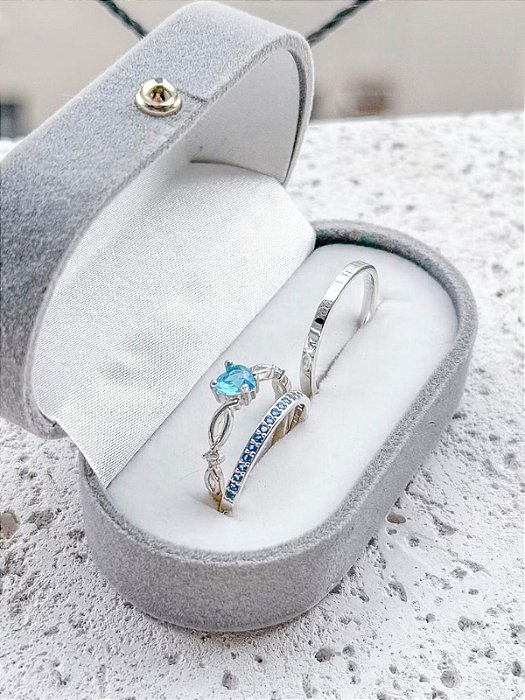 Par de alianças Polônia com pedra + Solitário Love azul - Prata 950