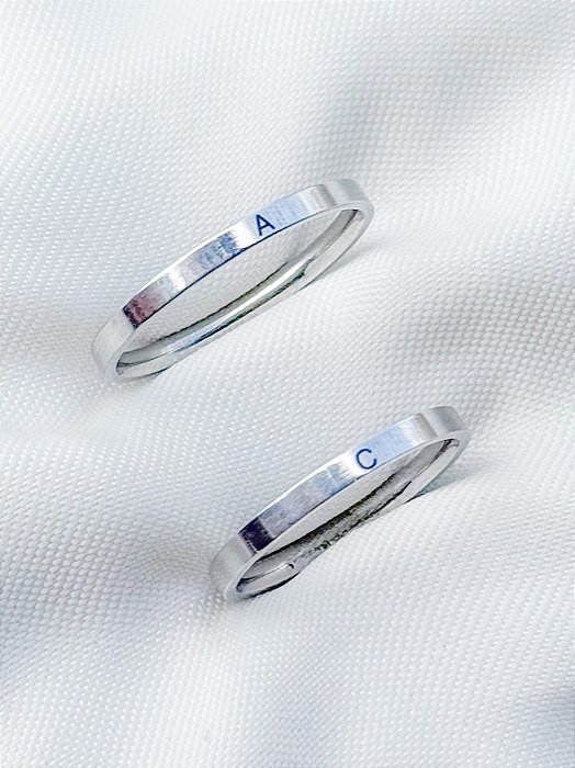 Par de Aliança Holanda 2mm com Iniciais - Aço Inox