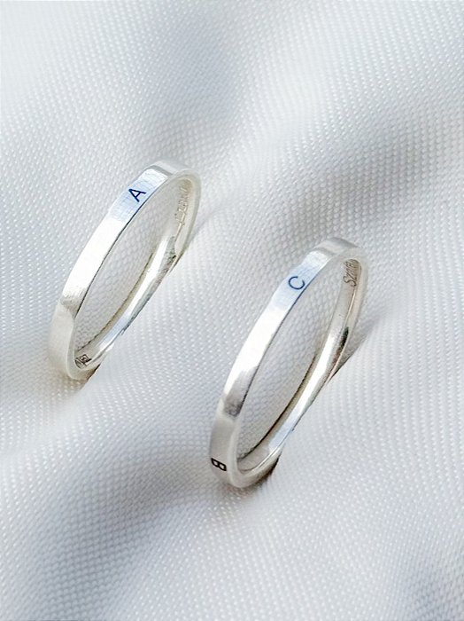 Par de Aliança Holanda 2mm com Inicais - Prata 950