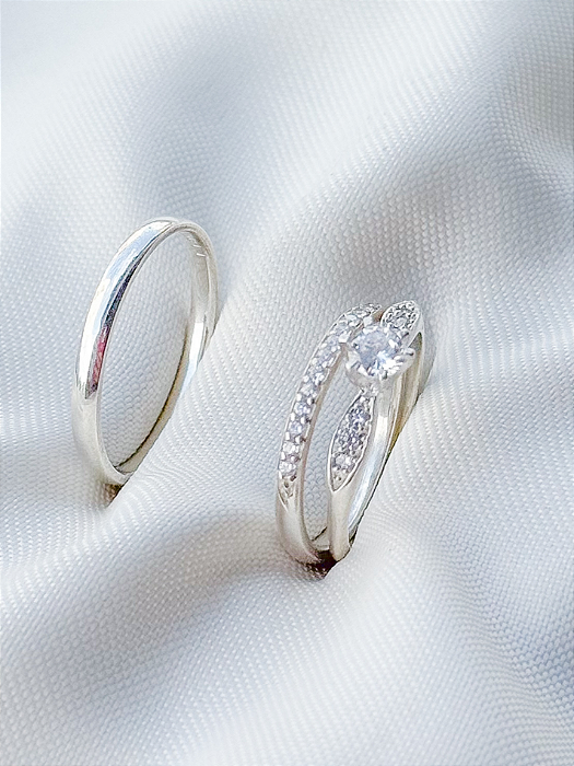 Par de Aliança Julieta 2mm com pedra + Solitário Butterfly - Prata 950