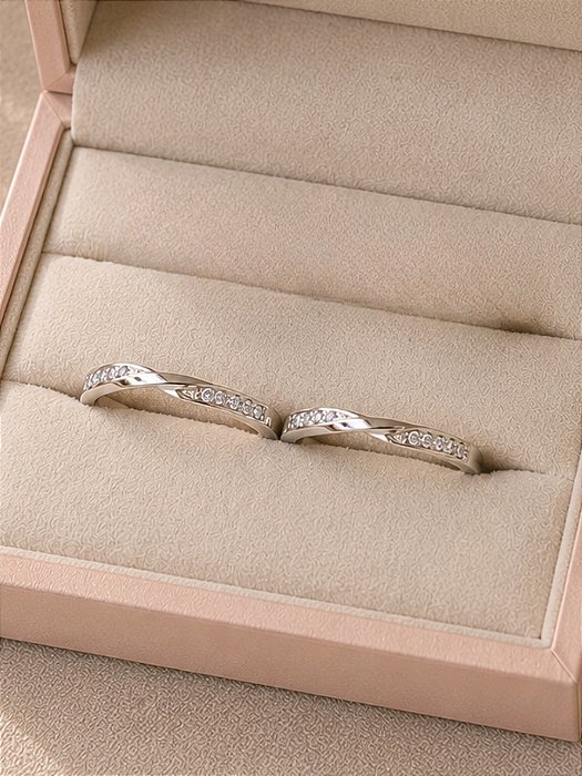 Par de Aliança com pedras cristal - Prata 950