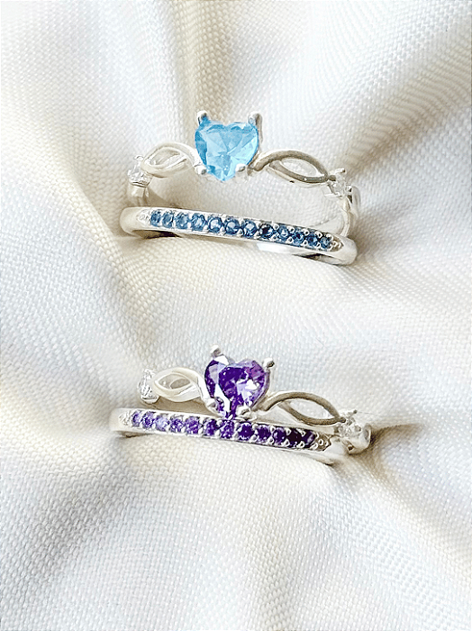 Par de Aliança Julieta meia volta + Solitários love azul e roxo - Prata 950