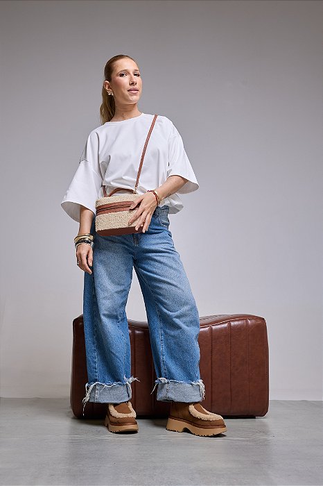 PRÉ VENDA | OZZY - BOTA FEMININA PELUCIADA CAMURÇA CAMEL