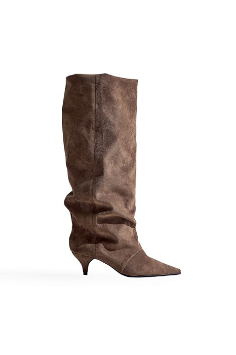 LISE - BOTA FEMININA CANO ALTO BICO FINO SUEDE FENDI