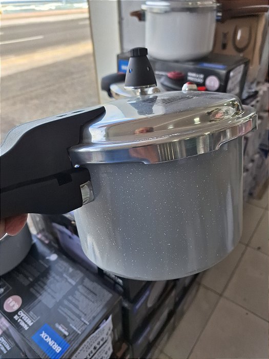 Panela de pressao de 4.2 litros , Revestimento ceramico e fundo para fogao de induçao ,Cor Cinza