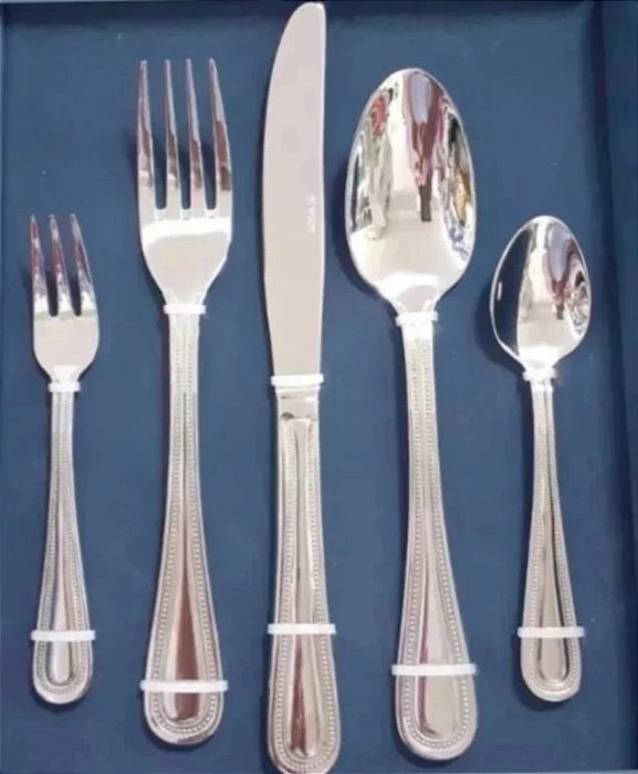 Faqueiro de 30 peças linha pérola da Wolf