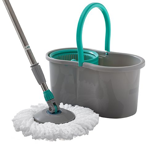 MOP GIRATÓRIO com balde de capacidade para 6 litros