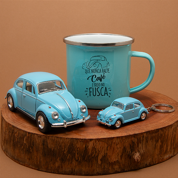 Kit Caneca Esmaltada Azul- Chaveiro e Miniatura de Fusca - Que nunca falte café