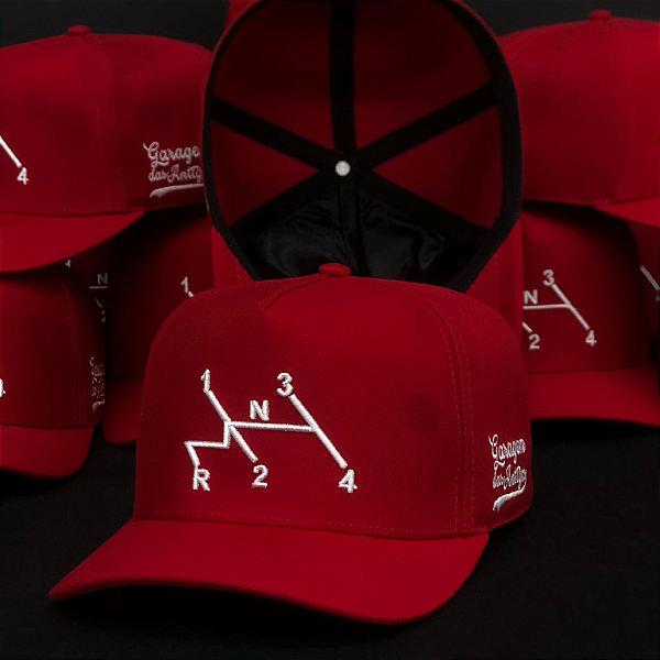 Boné Garagem das Antigas - Câmbio 4 marchas - vermelho