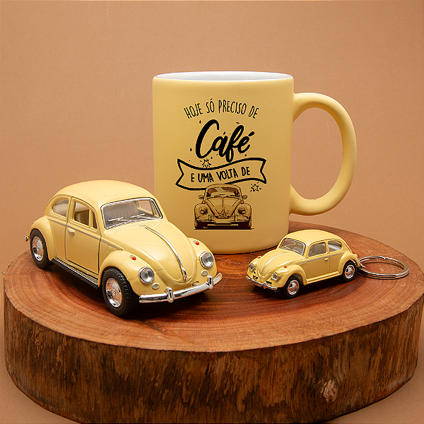Kit caneca, chaveiro e miniatura Fusca - Hoje só preciso de café
