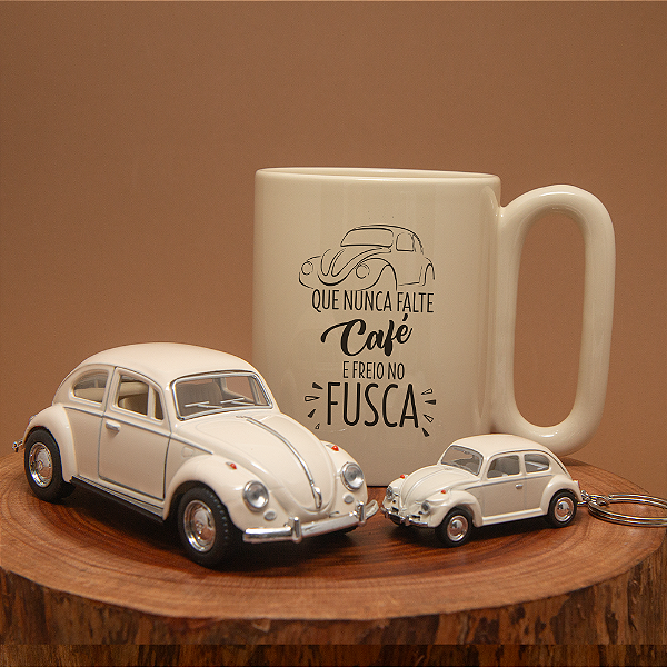 Kit Caneca de Café - Chaveiro e Miniatura de Fusca  Branco - Que nunca falte café