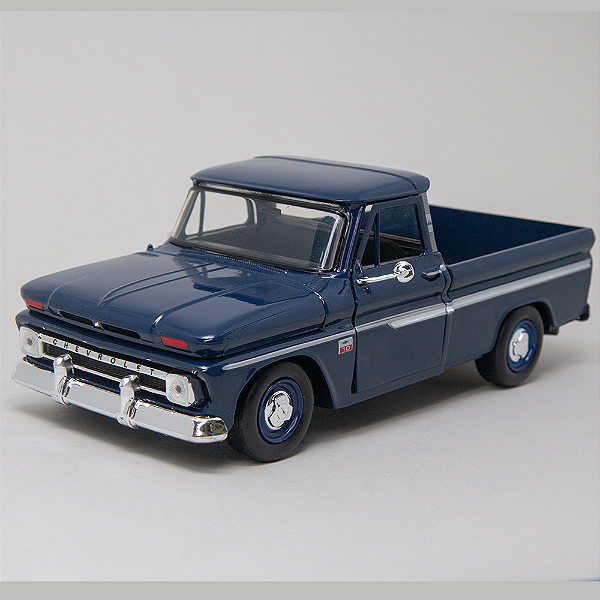 Miniatura C10 MotorMax escala 1/24