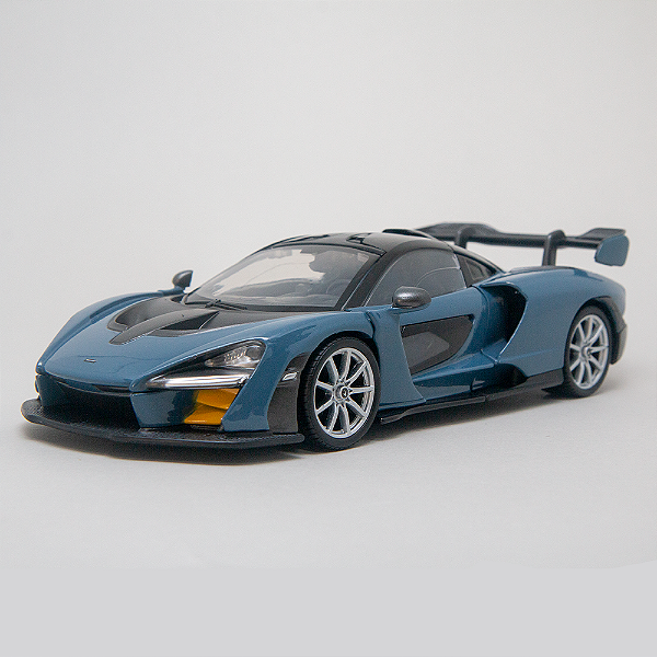 Miniatura McLaren Senna 1:24 – Supercarro Colecionável em Metal