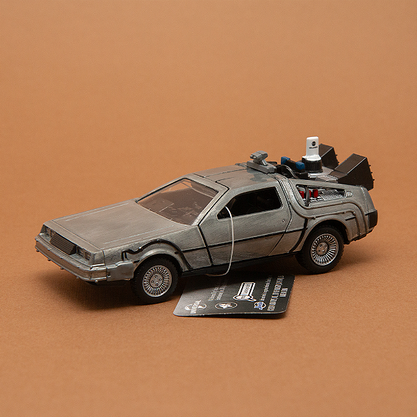 Delorean DMC Time Machine, De Volta para o Futuro II - Jada Toys 1/32
