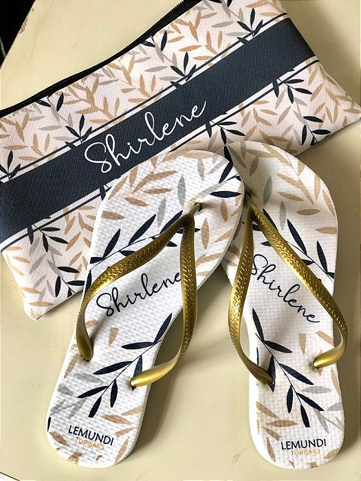 Kit Chinelo e Nécessaire Porta Chinelo