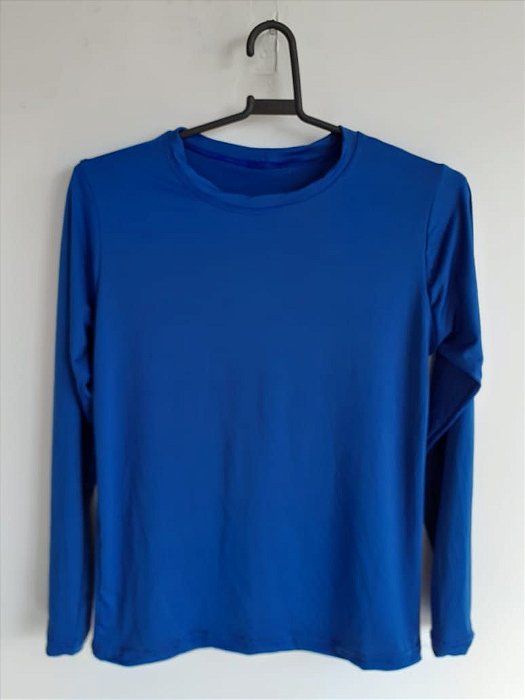 camiseta manga longa tamanho 12