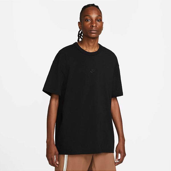 Camiseta Nike Essentials Premium Preta