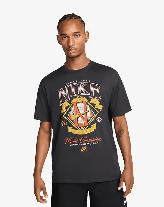 Camiseta Nike World Champions Cinza