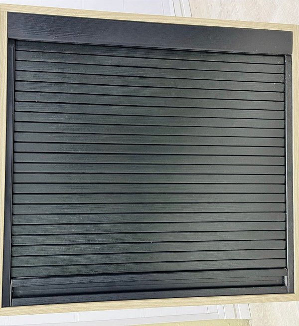Porta deslizante 682 mm largura x 520 mm altura cor Preto